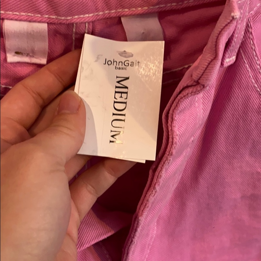 Mini Shorts - Picture 4 of 6